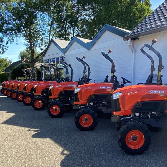 compacttractors.jpg
